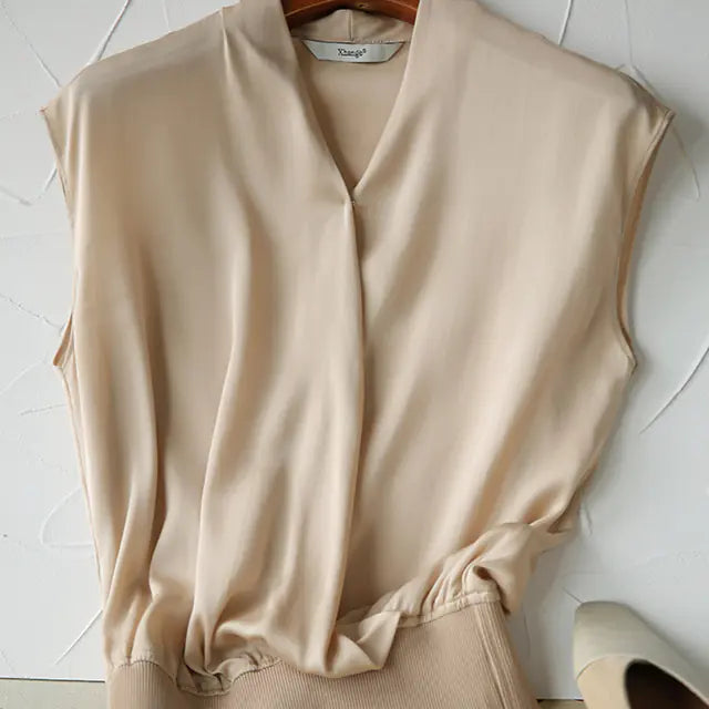 Zarif Yazlık Kadın Tişörtü