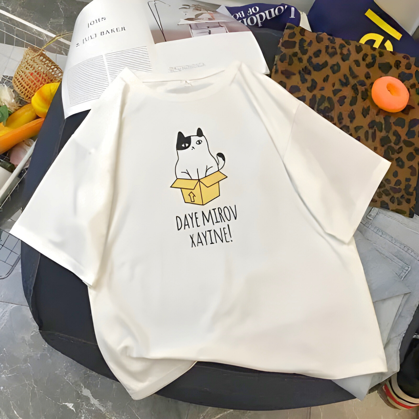 Kedi Baskılı Kısa Kollu Kadın Tişört