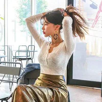 Dar Kalıp Düğmeli Pamuk Tişört