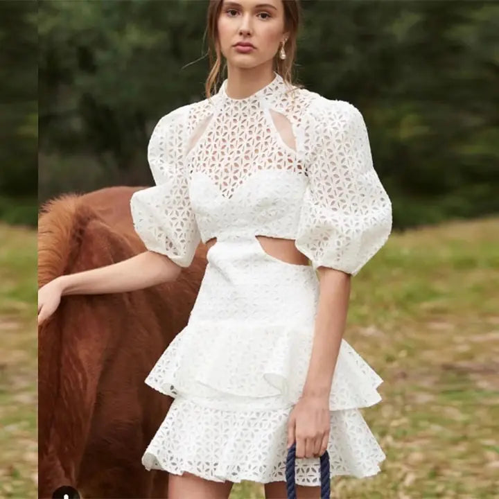 Dantelli Puf Kollu Midi Elbise, Fırfırlı Etek Ucu